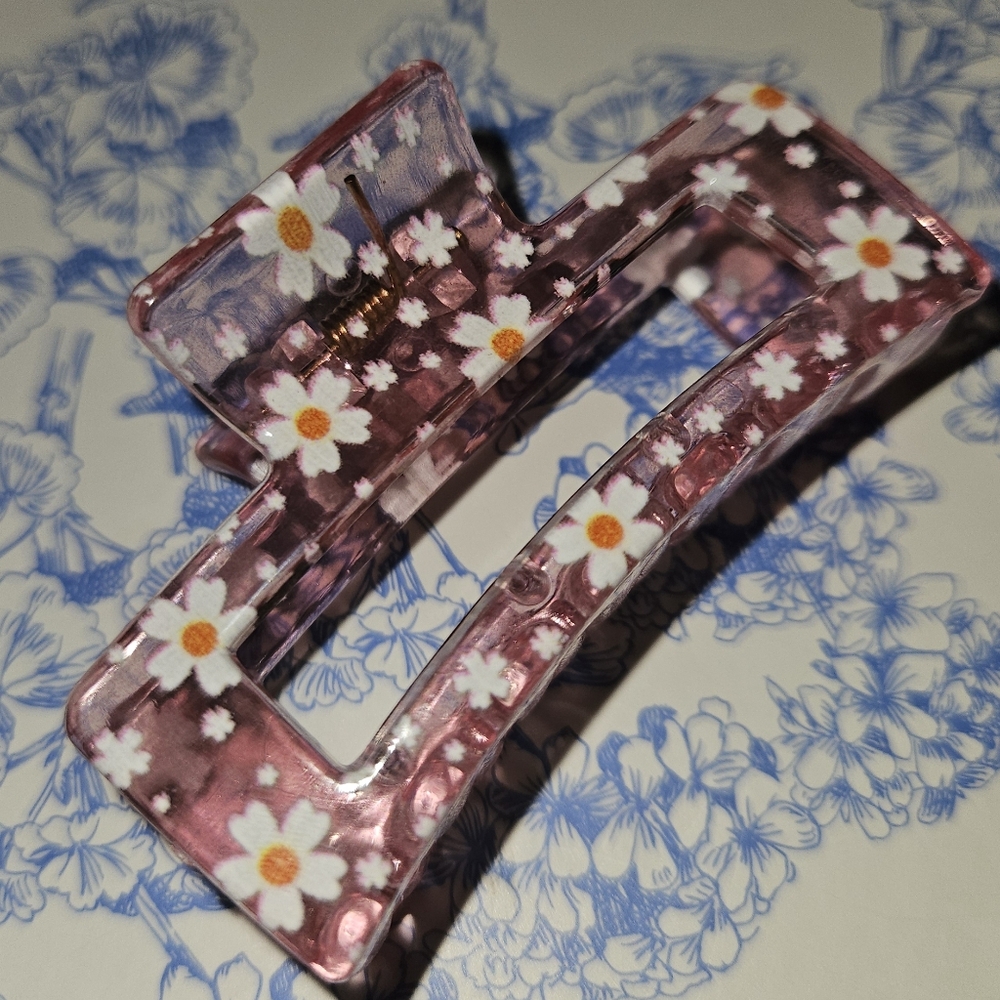 Daisy Dreams Claw Clip Collection - Petal Blush
